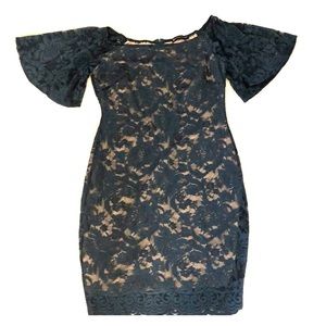 Lace bell sleeve dress